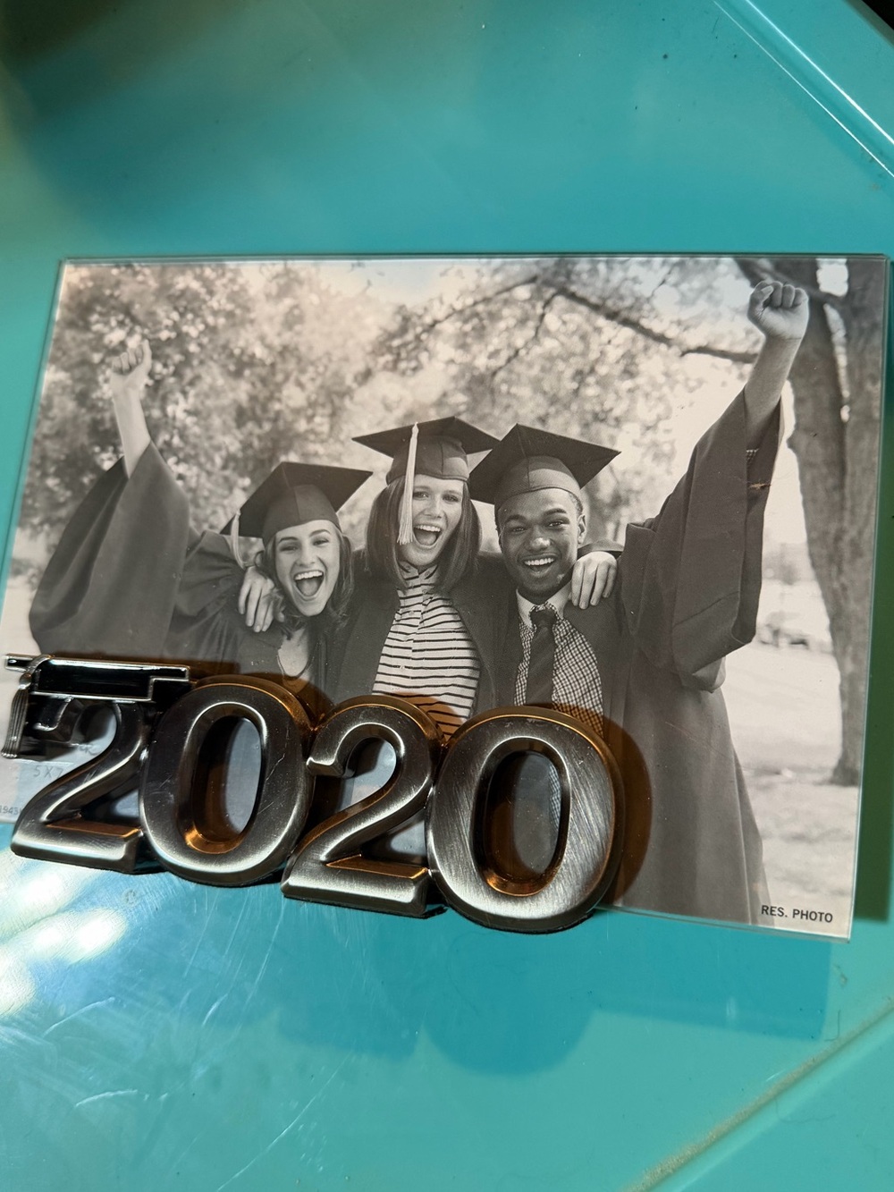 Hallmark NWT  Metal and Glass Self-Standing 5x7 Graduation 2020 Photo Frame